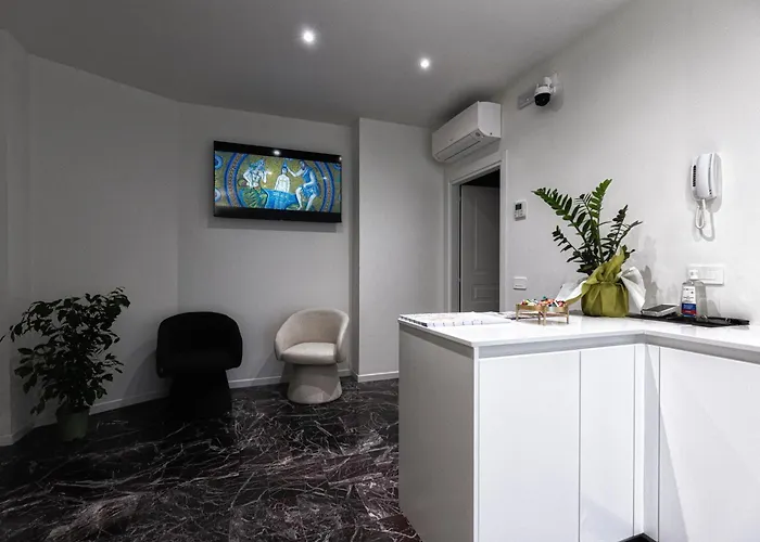 Konukevi Valentino 3*