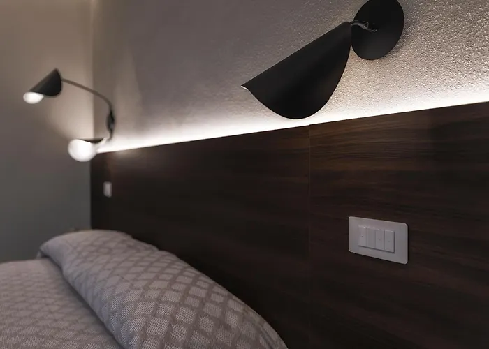 Valentino Konukevi 3*