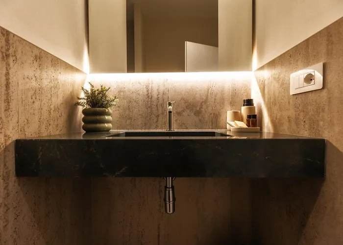 Konukevi Valentino 3*